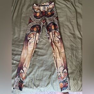 BEAUTIFUL BlackMilk St Mary Leggings